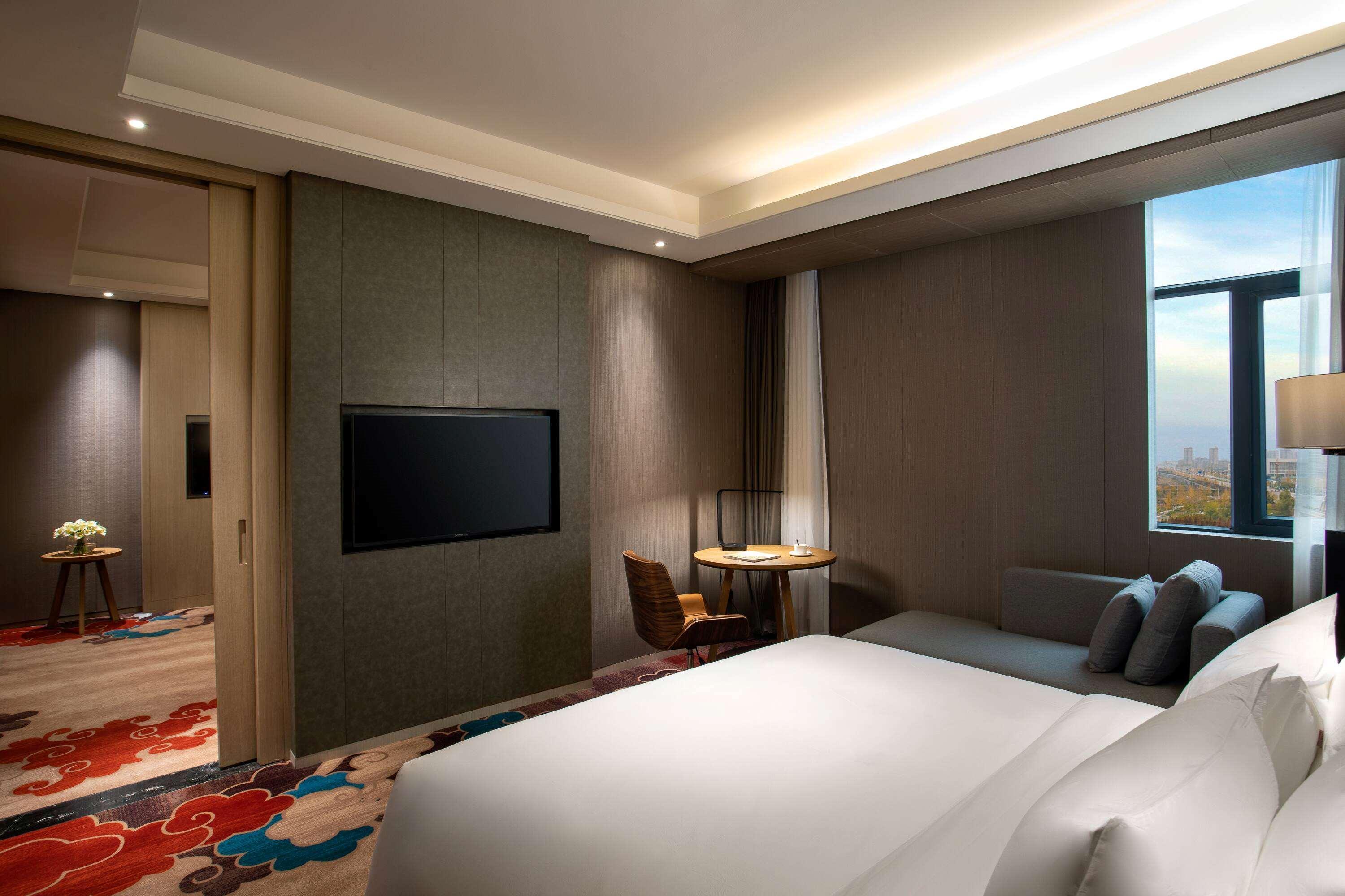 Hotel Ramada Wyndham Zhengzhou Xinzheng Xinzheng  Zewnętrze zdjęcie