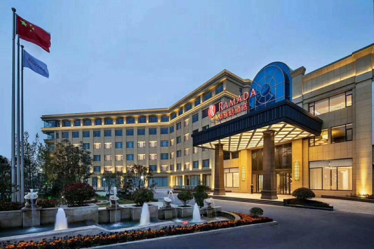 Hotel Ramada Wyndham Zhengzhou Xinzheng Xinzheng  Zewnętrze zdjęcie